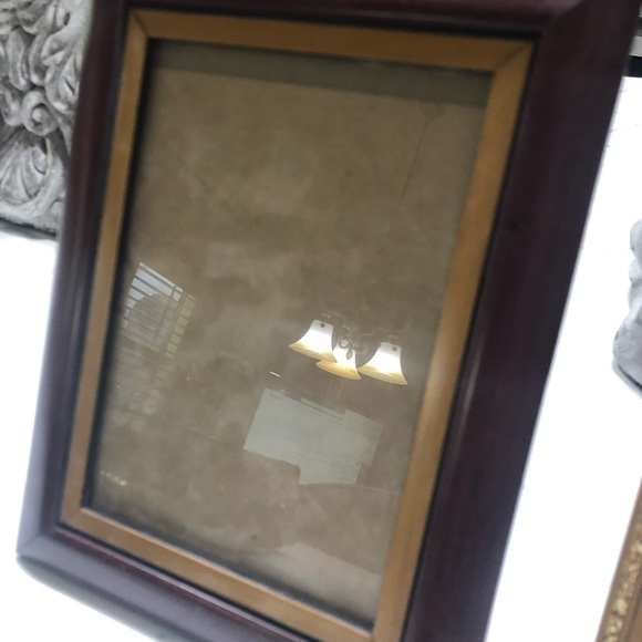 Picture frames - Picture 3 of 3